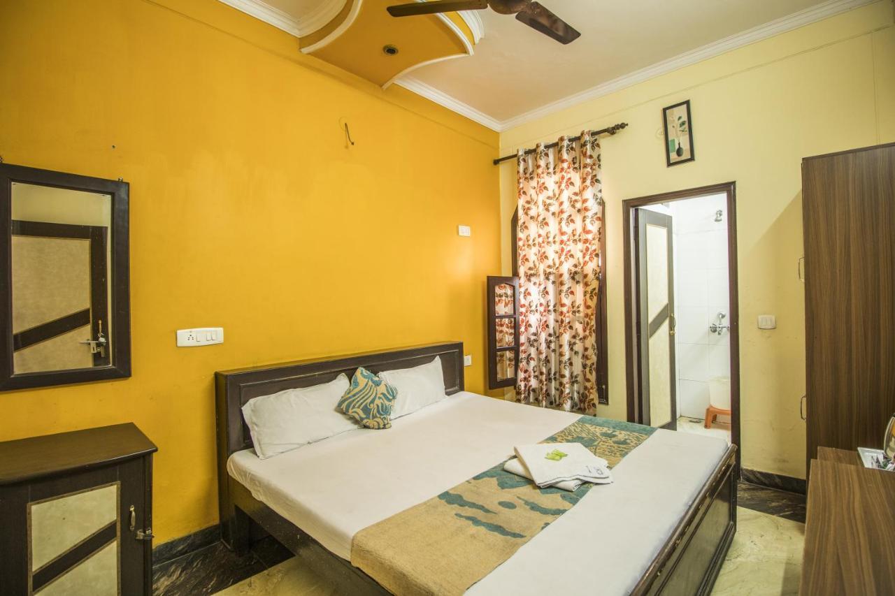 Hotel Bajaj Inn Dehradun Exterior foto